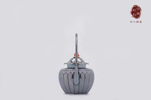 Load image into Gallery viewer, Inheritor of intangible cultural heritage: handmade by Hong Jike, sterling silver pot of Lianyu series.