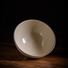 Load image into Gallery viewer, The master cup/tea cup dedicated for rock tea has a small deer carved inside, with a capacity of 60ml