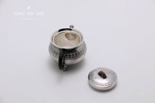 Load image into Gallery viewer, San Zu Ding Li Pao Cha sterling silver teapot