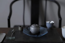 Load image into Gallery viewer, Lingyun Tea Cup (Porcelain Wrapped Silver)50ml