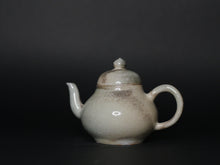 Load image into Gallery viewer, Chai Shao Si ting teapot 130ml