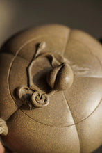 Load image into Gallery viewer, "Shou Tao/寿桃🍑" Qing Duan Mud Zisha Teapot from Yunsongtang