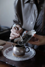 Load image into Gallery viewer, Yun Shu Cha Ze (Pure Silver + Jade)