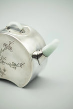 Load image into Gallery viewer, Limited Edition | Re-engraving of the "Que Yue" teapot from the literati in the middle of the Qing Dynasty, the same model from the China Tea Museum