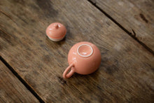 Load image into Gallery viewer, Coral Pink Teapot/珊瑚粉色茶壶