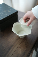 Load image into Gallery viewer, Lotus Jian Shui