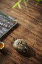 Load image into Gallery viewer, "Shou Tao/寿桃🍑" Qing Duan Mud Zisha Teapot from Yunsongtang