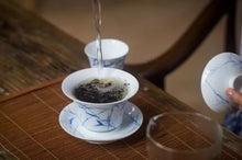 Load image into Gallery viewer, Dolomite Floral Shui Xian/白云岩花香水仙