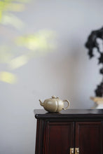 Load image into Gallery viewer, "Shou Tao/寿桃🍑" Qing Duan Mud Zisha Teapot from Yunsongtang