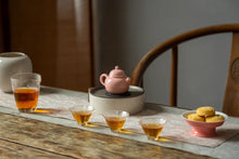 Load image into Gallery viewer, Coral Pink Teapot/珊瑚粉色茶壶