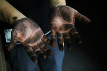 Load image into Gallery viewer, 2020 Smoked Lao Cong Lapsang Souchong