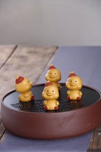 Load image into Gallery viewer, Purple Clay Tea Pets: Christmas Ducklings