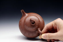 Load image into Gallery viewer, one word, nine tripod teapot 180ml