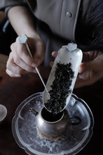 Load image into Gallery viewer, Yun Shu Cha Ze (Pure Silver + Jade)