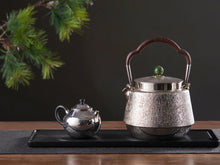 Load image into Gallery viewer, Ball and Hammer Pattern Teapot" from "Hung Kee Treasure/掇球锤纹泡茶壶