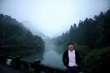 Load image into Gallery viewer, Fujian Wuyi Mountain Tongmuguan wild black tea