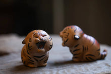 Load image into Gallery viewer, 🐯 Tiger tea pet Yuan Kuang Duan Ni