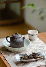 Load image into Gallery viewer, Jingdezhen hand-kneaded purple clay pot
