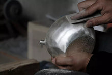 Load image into Gallery viewer, 9999 sterling silver teapot / insulated water ripple silver teapot / boiling mercury teapot