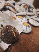 Load image into Gallery viewer, Chen pi + Bai Mu Dan white tea,大吉大利