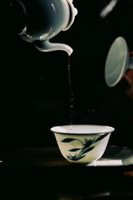 Load image into Gallery viewer, Orchid Fragrance Gai Wan