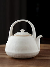 Load image into Gallery viewer, Soda Glazed Teochew Kettle