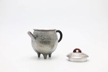 Load image into Gallery viewer, 9999 sterling silver handmade hammered three-legged tea pot
