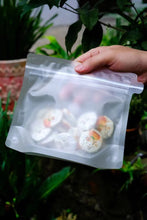 Load image into Gallery viewer, Da Ji Da Li 2015 Tangerine Peel White Tea Small Round Cake