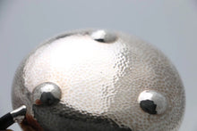 Load image into Gallery viewer, 9999 Pure Silver Handmade 'Three-legged Shi Piao' Teapot/100ml