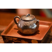 Load image into Gallery viewer, Jingdezhen kneading "wood-burning purple sand teapot"