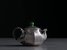 Load image into Gallery viewer, Luanfengzui Ruyi Flower Cloud Shoulder Pattern Octagonal Small Silver Pot