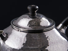 Load image into Gallery viewer, Ball and Hammer Pattern Teapot" from "Hung Kee Treasure/掇球锤纹泡茶壶