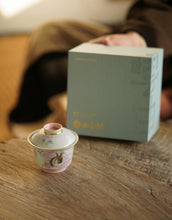Load image into Gallery viewer, pastel hand-painted rabbit Gai Wan/tea cup(粉彩手绘兔子盖碗/茶杯)