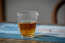 Load image into Gallery viewer, 往事如煙/2006 Traditional Smoked Black Tea