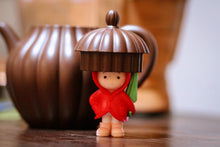 Load image into Gallery viewer, Rib-patterned pear-shaped purple clay teapot