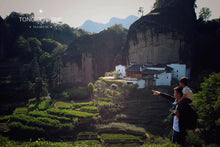 Load image into Gallery viewer, 2021 Ma Tou Yan Old Tree Rou Gui(马头沉香)