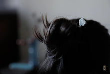 Load image into Gallery viewer, Yun Shu Cha Ze (Pure Silver + Jade)