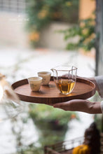 Load image into Gallery viewer, Customized high temperature hexagonal glass Gong Dao Bei | Yingying holds the glass light to add warmth to your tea table