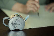 Load image into Gallery viewer, Limited Edition | Re-engraving of the "Que Yue" teapot from the literati in the middle of the Qing Dynasty, the same model from the China Tea Museum