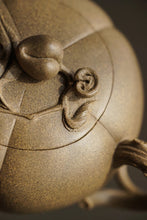 Load image into Gallery viewer, "Shou Tao/寿桃🍑" Qing Duan Mud Zisha Teapot from Yunsongtang