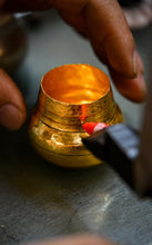 Load image into Gallery viewer, Tongxin She · Start of Spring Pure Gold Teapot | Limited One-of-a-Kind 100cc 120g Handcrafted Collection
