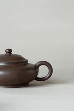 Load image into Gallery viewer, Tongxin She Tea House · Collection Recommendation Wolong Teapot/120cc
