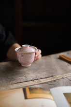 Load image into Gallery viewer, Jingdezhen hand-painted pastel swan gaiwan and teacup
