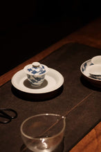 Load image into Gallery viewer, Blue-and-White Pine Portable Gongfu Tea Set/青松🌲青花随身功夫茶组
