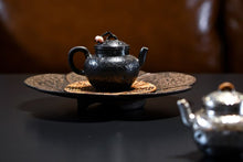 Load image into Gallery viewer, Tongxin She Teahouse · Handmade Small Silver Teapot: A Dual-Model Tasting of Vintage and Vertical Pattern, Double Elegance in 80cc
