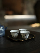 Load image into Gallery viewer, Hand-painted Blue and White Poetry and Text Ruo Shen Cup/手绘青花诗文若深杯.
