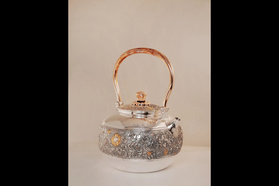 Recommendation for Collection: Intangible Cultural Heritage Master Mu Binglin's Handmade 999 Fine Silver 