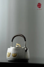 Load image into Gallery viewer, Collection grade unicorn gold ingot sterling silver pot/麒麟银壶
