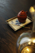Load image into Gallery viewer, Tongxinshe Collection | Blue-and-White Fortune Tin-Wrapped Porcelain Tea Tray, A Tray Holding Timeless Serenity
