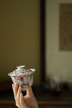 Load image into Gallery viewer, Pastel hand-painted &quot;peach gaiwan&quot;

